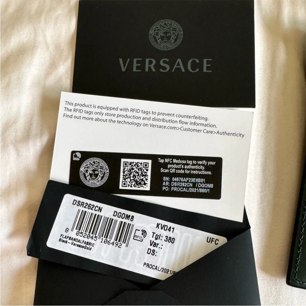 Versace Medusa Forest Green Unisex Leather Wallet With Detachable Lanyard Strap